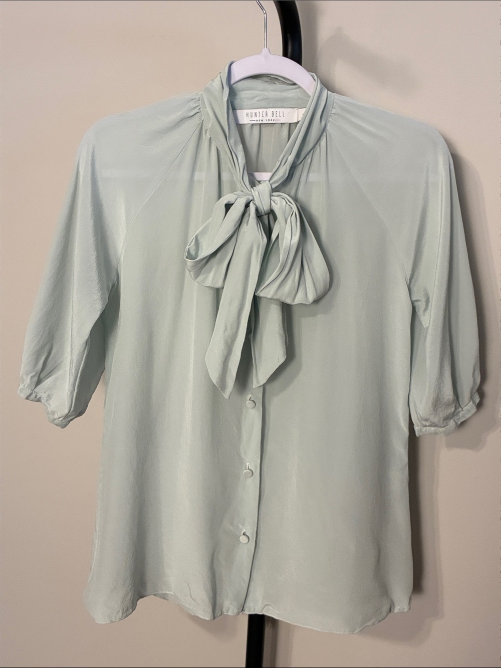 Hunter Bell silk scarf top tie neck mint‎ green small